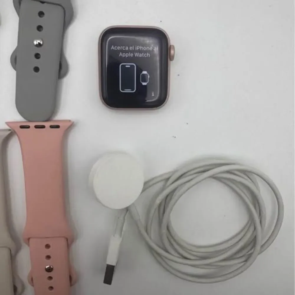 Apple Watch Rose Gold Series 6 40mm with Charger & 10 Silicone Bands